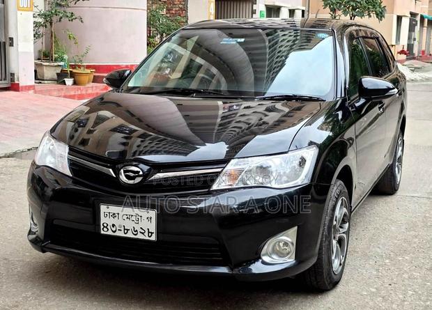 Toyota Corolla Fielder 1.5 Petrol FWD 2014 Black