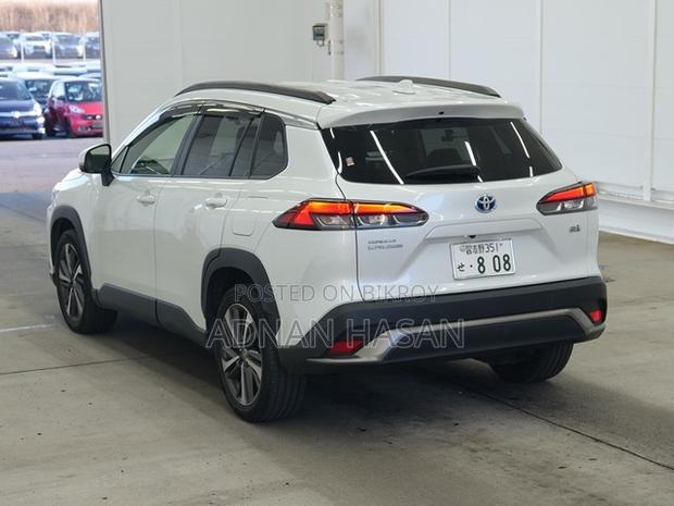 New Toyota Corolla Cross 1.8 Hybrid FWD 2022 Pearl
