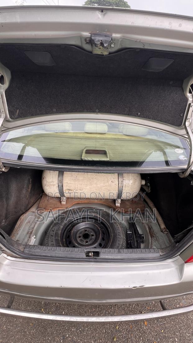 Toyota Corolla 2004 Beige