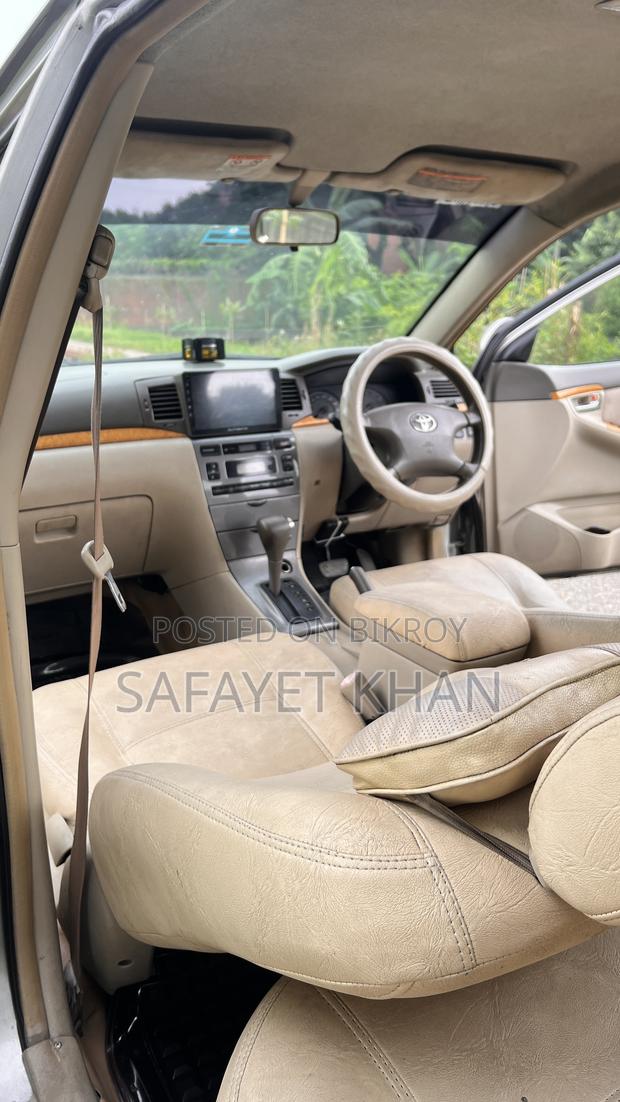 Toyota Corolla 2004 Beige