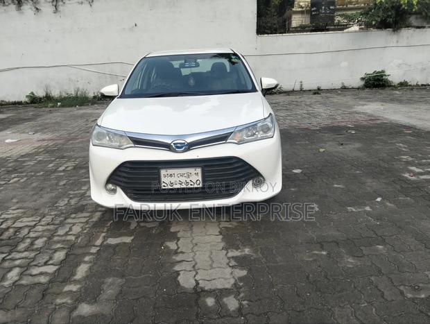 Toyota Axio 2017 White