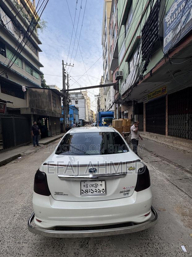 Toyota Axio 2016 Pearl