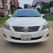 Toyota Premio 2014 Pearl for sale