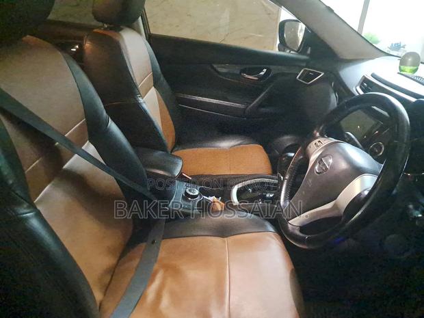 Nissan X-Trail 2016 Maroon