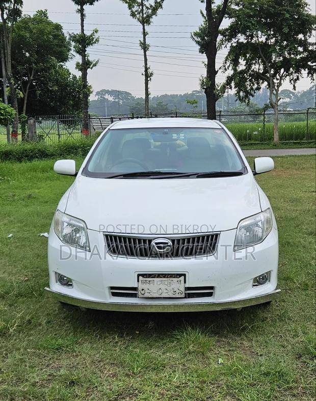 Toyota Axio 2011 White