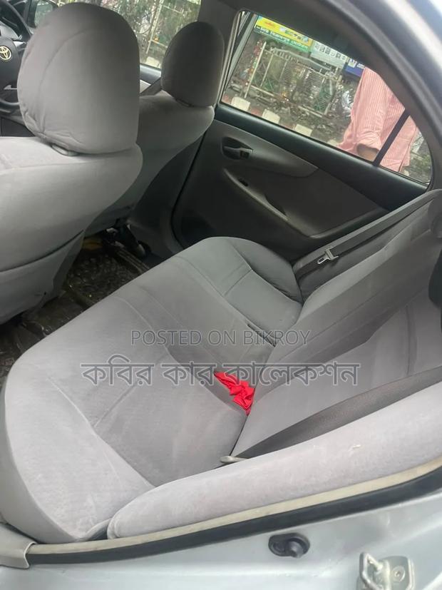 Toyota Axio 2010 Silver