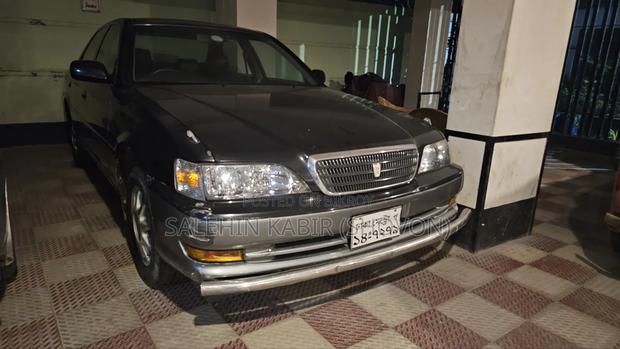 Toyota Cresta 1999 Green