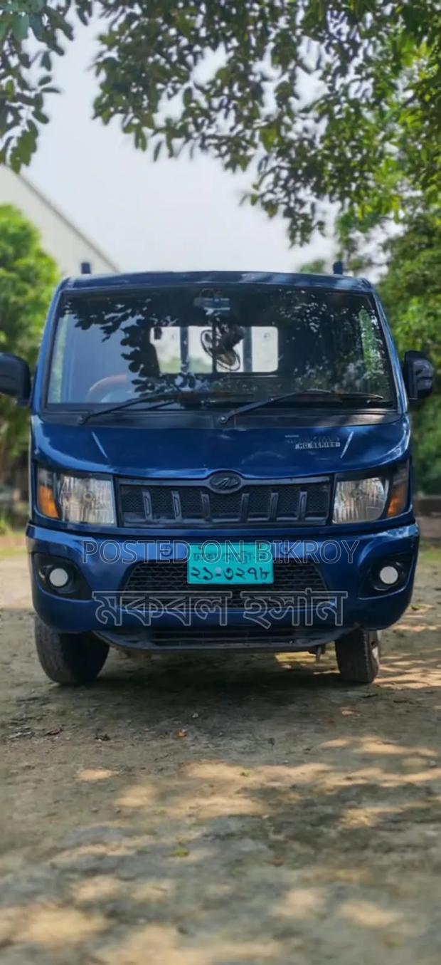 Mahindra Commander 2021 Blue