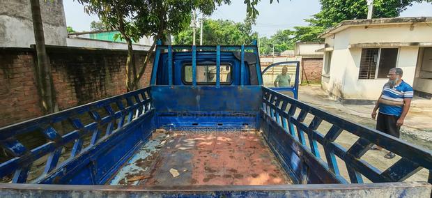 Mahindra Commander 2021 Blue