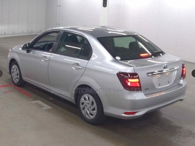 Toyota Axio 2023 Silver