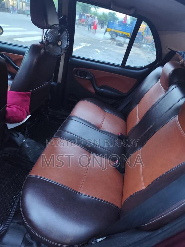 Tata Xenon 2014 Red