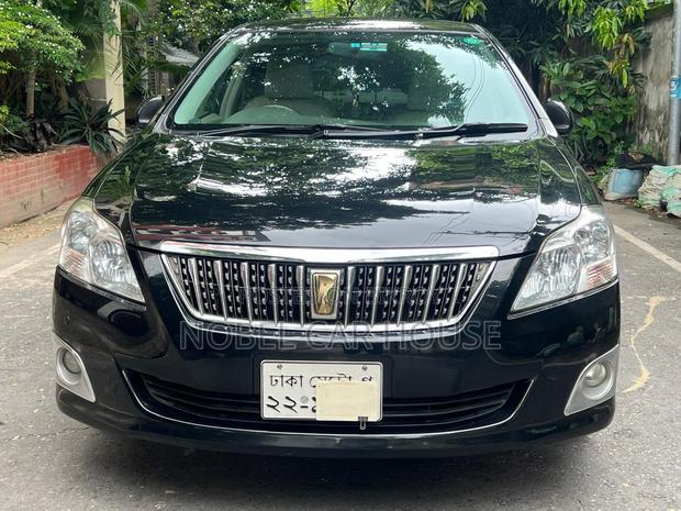 Toyota Premio 2011 Black