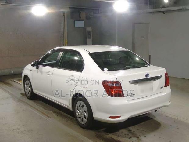 Toyota Axio 2021 White