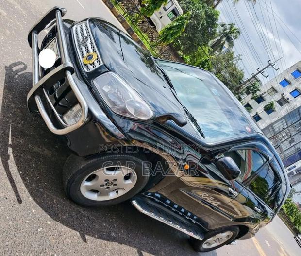 Toyota RAV4 Automatic 2002 Black