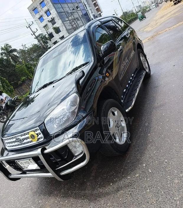 Toyota RAV4 Automatic 2002 Black