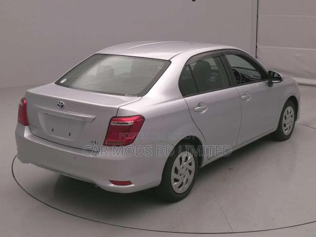 Toyota Axio 2021 Silver