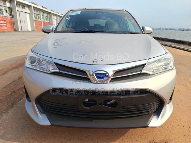 Toyota Axio 2021 Silver