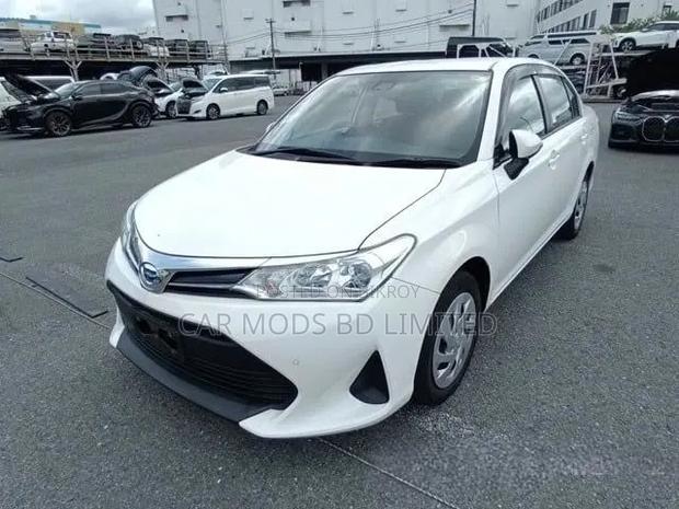 Toyota Axio 2021 White