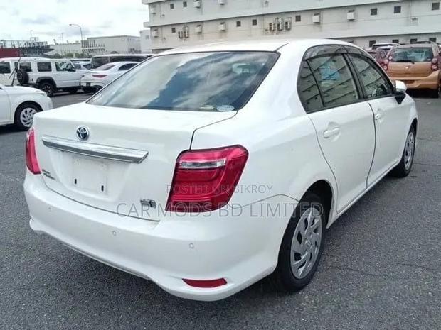 Toyota Axio 2021 White