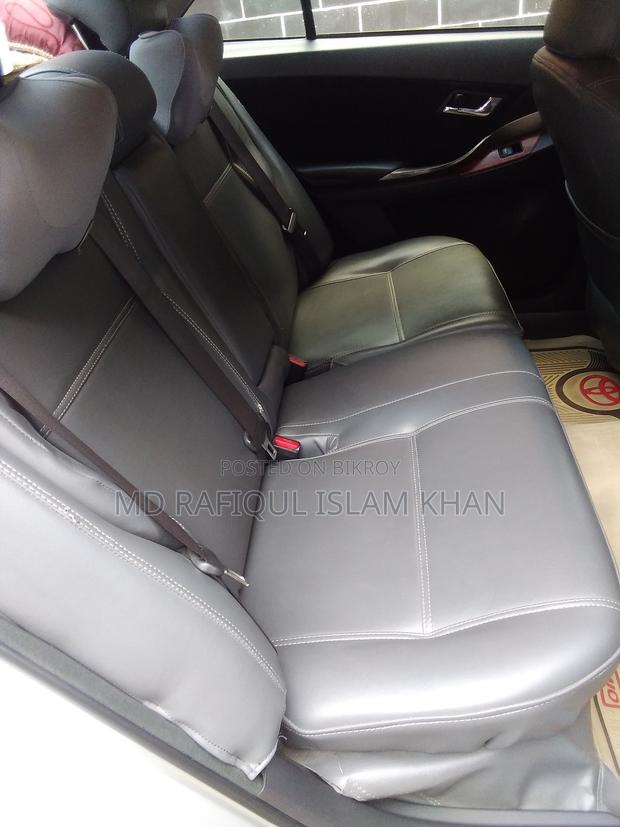 Toyota Premio 2010 Silver