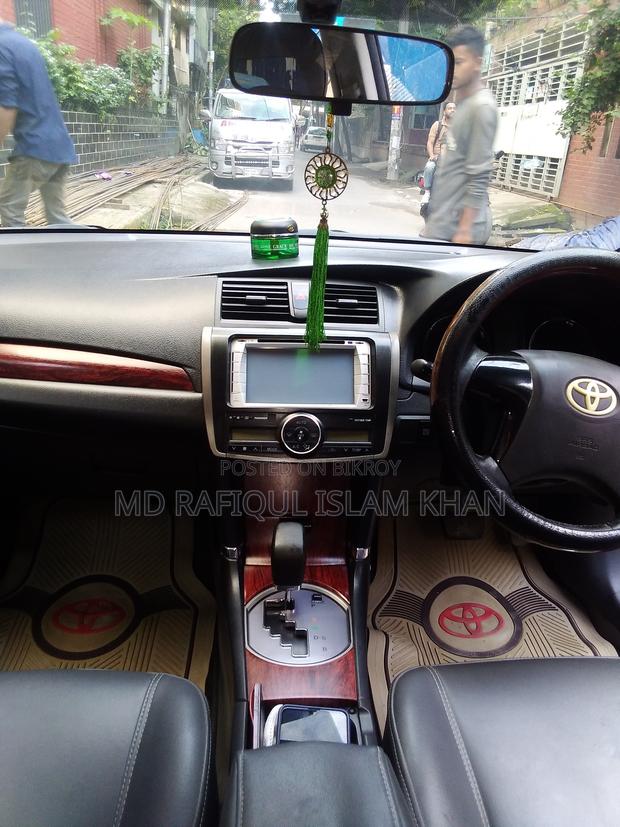 Toyota Premio 2010 Silver