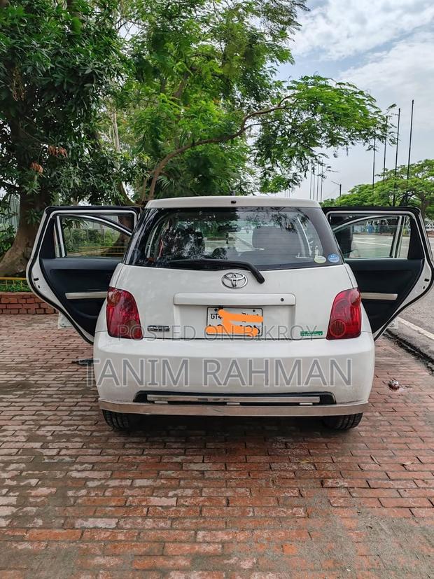 Toyota IST 2004 White
