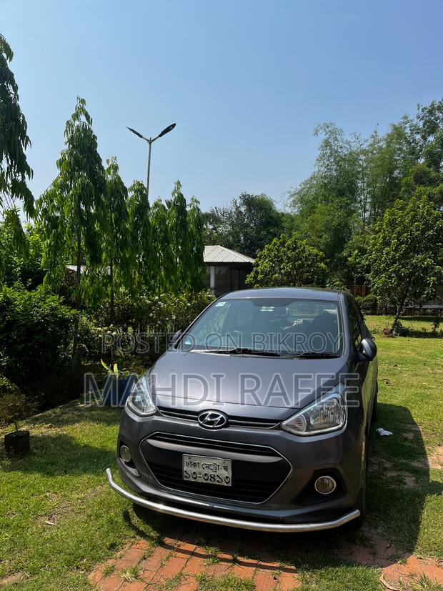 Hyundai Xcent 2017 Gray