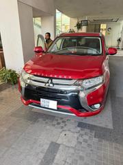 Mitsubishi Outlander 2.0 PHEV AWD 2017 Red for sale