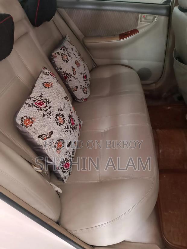 Toyota Corolla 2006 White