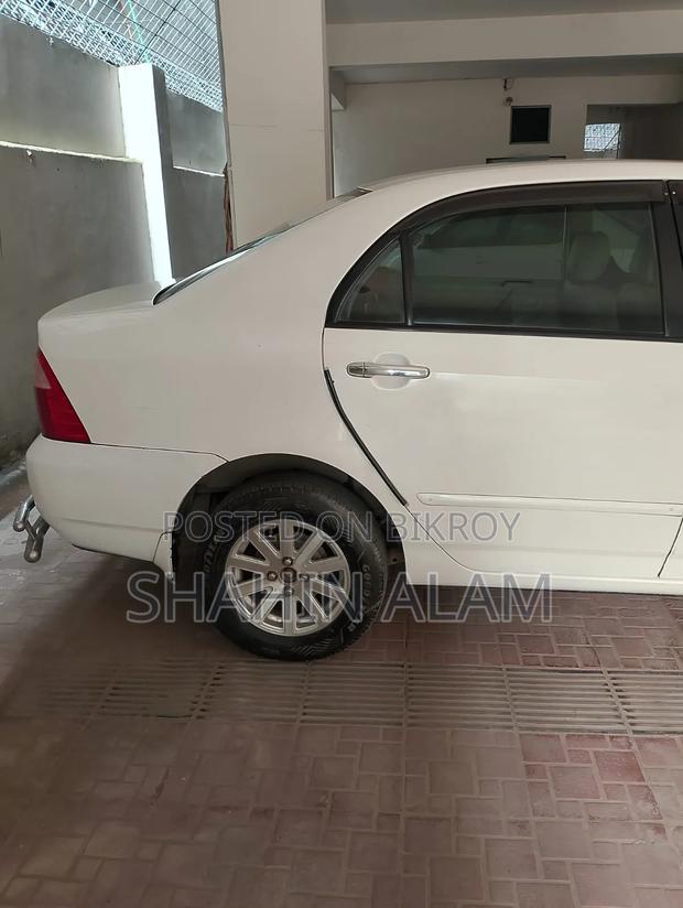 Toyota Corolla 2006 White
