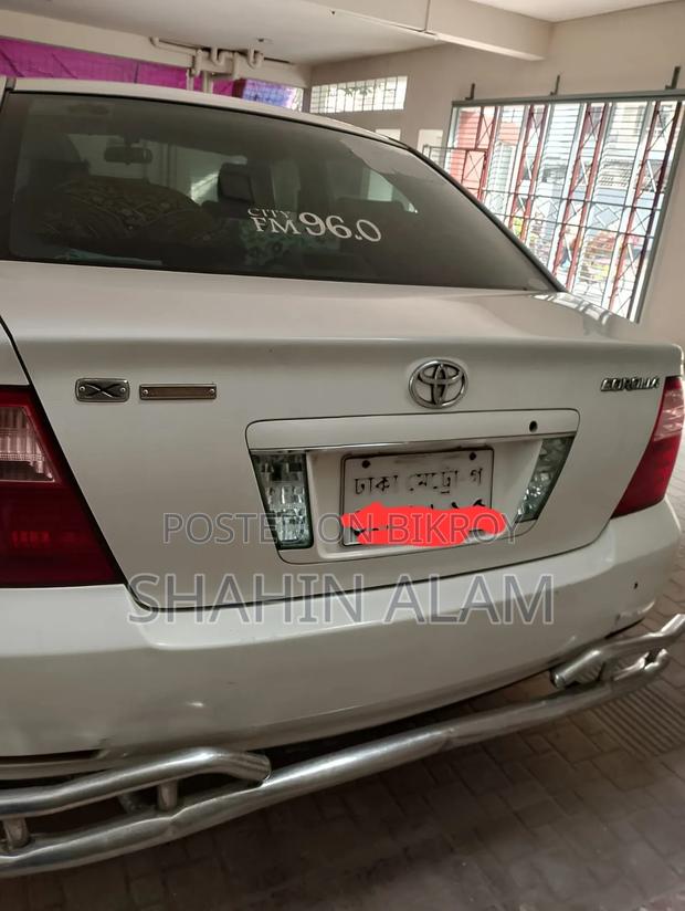 Toyota Corolla 2006 White