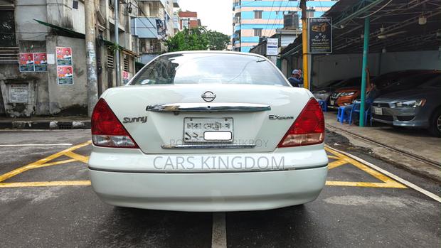 Nissan Sunny 2008 Pearl