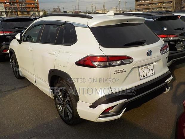 Toyota Corolla Cross 2023 Pearl