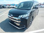 Toyota Noah 2022 Black for sale
