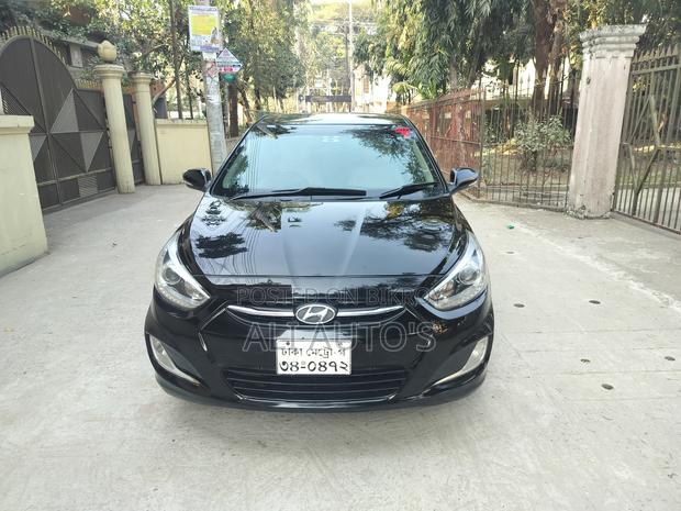 Hyundai Accent 2017 Black