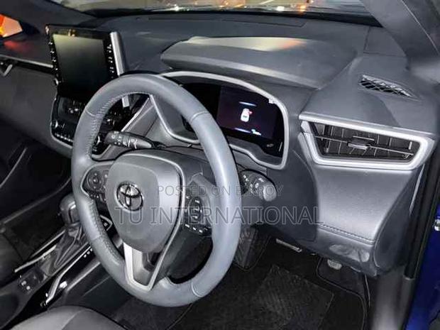 Toyota Corolla Cross 2022 Blue