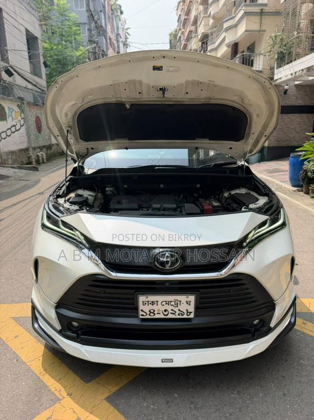 Toyota Harrier Z 2020 Pearl