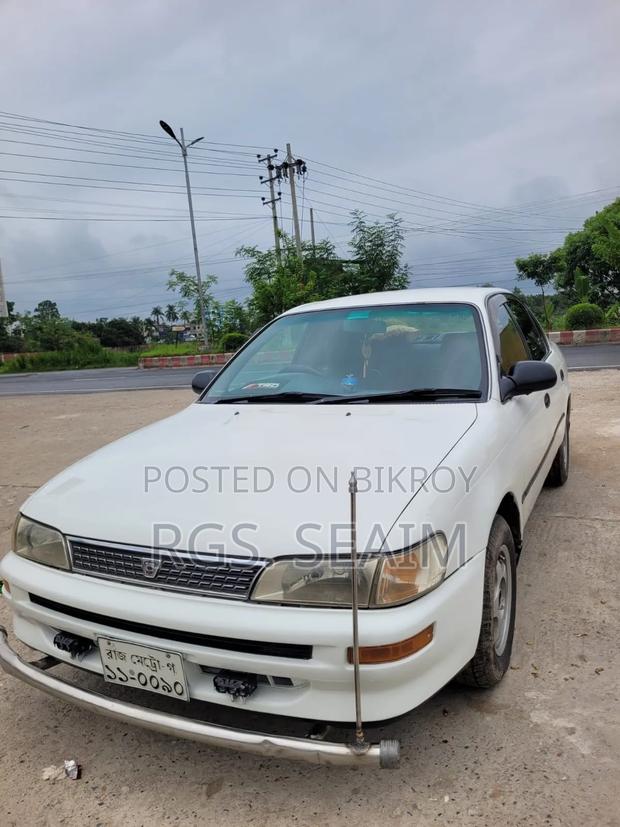 Toyota Stallion 1998 White