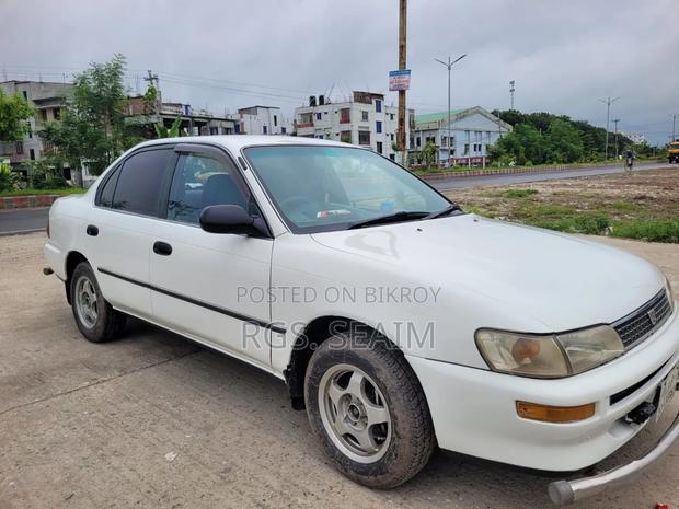 Toyota Stallion 1998 White