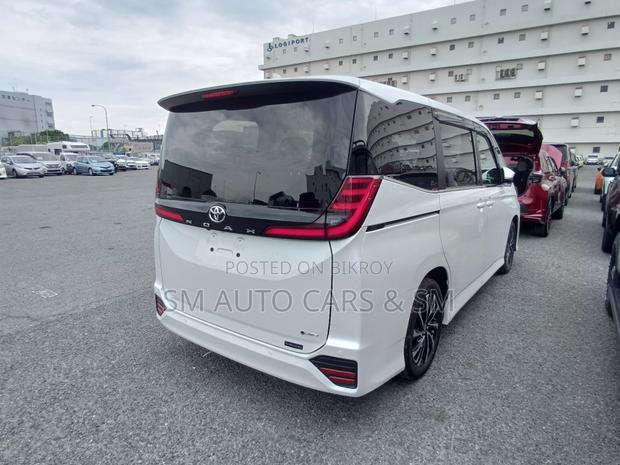 New Toyota Noah Hybrid S-Z 2WD 7-Seater 2026 Pearl