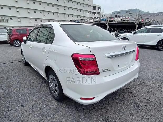 Toyota Axio 2021 White