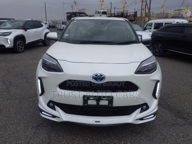 Toyota Yaris Cross 2021 Pearl