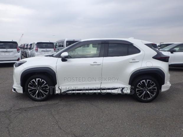 Toyota Yaris Cross 2021 Pearl