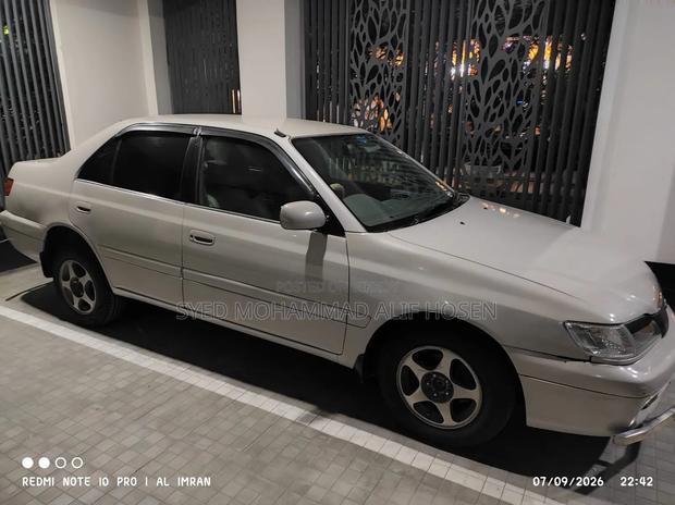 Toyota Corona Premio 2000