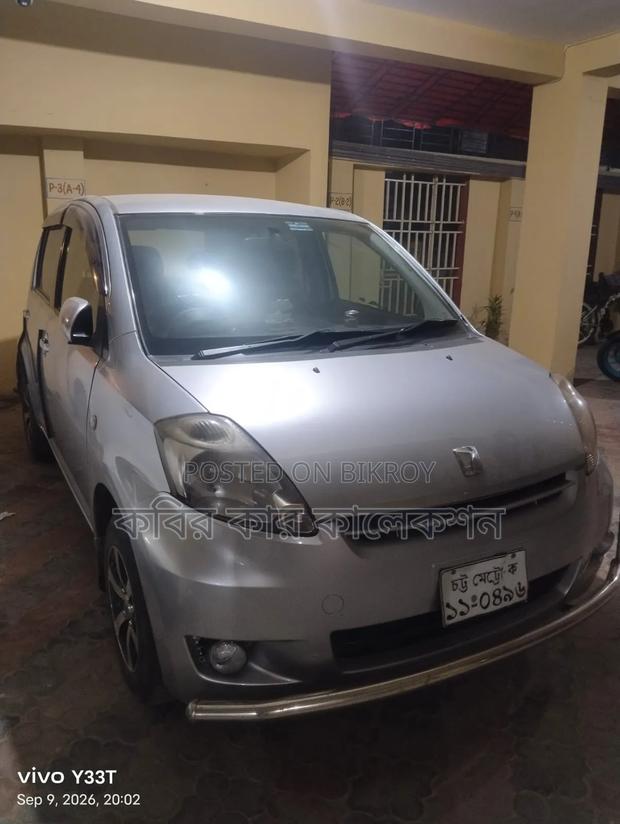 Toyota Passo 2008 Silver