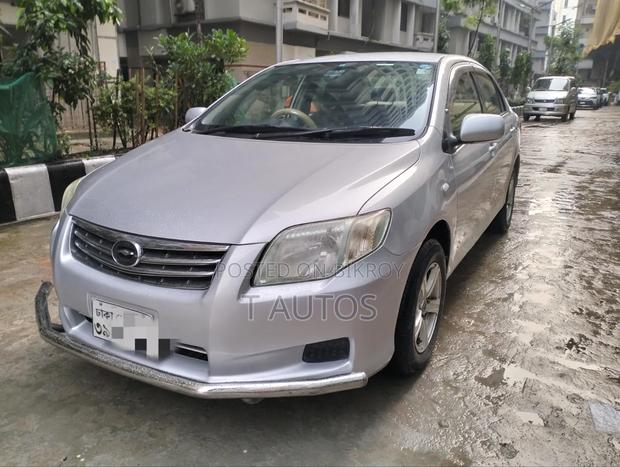 Toyota Axio 2009 Silver