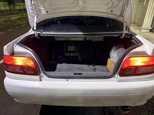Toyota Carina 1.5 FWD Sedan 2001 White