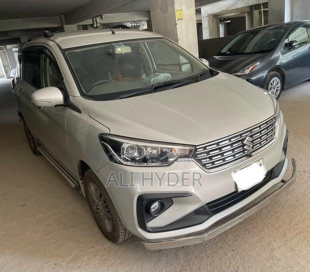 Suzuki Ertiga 2020 Silver