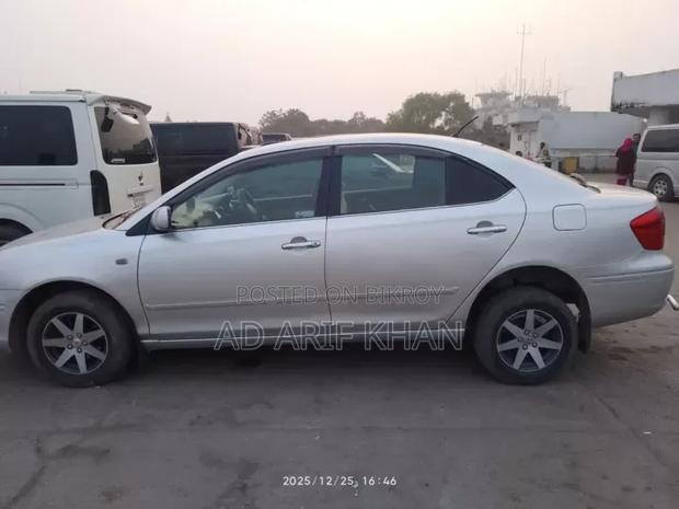 Toyota Premio 2004 Silver