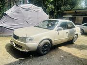 Toyota Corolla 2000 Gold for sale
